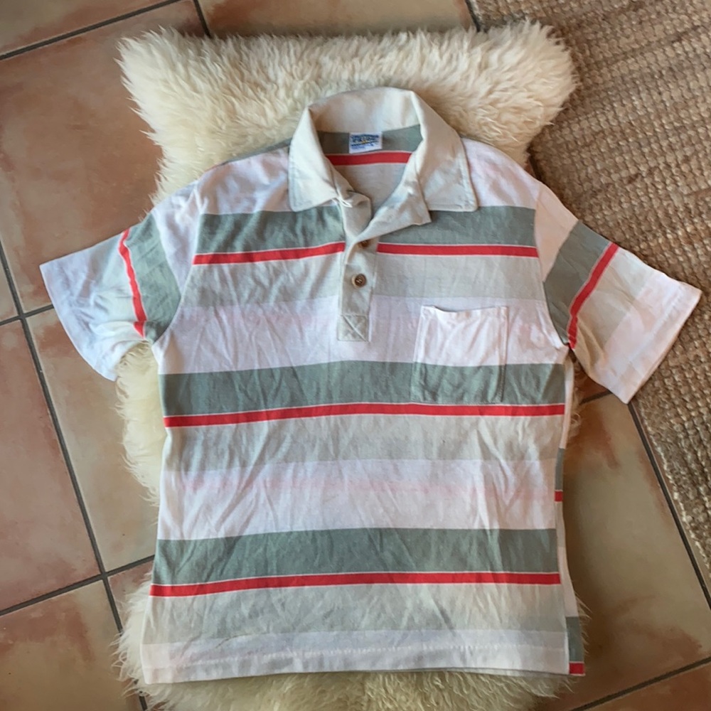 Vintage collared pocket shortsleeved shirt